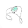 Offenes Armband in Silber mit grünem Wassertropfen-Edelstein und Hammerschlag-Textur - Silber