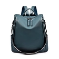 Donkerblauwe rugzak van kiezelleder met stijlvolle studs en dubbele ritssluiting - Blauw