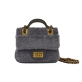 Sac bandoulière en fausse fourrure grise avec détails en métal doré vieilli - Gris