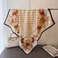 Foulard di seta retrò con motivo F e stampa floreale botanica arancione e marrone - FU19-2 Bordo Caffè / Bordo Caffè