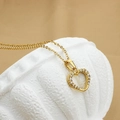 Collana a cuore dorata con zirconi incastonati e catena a croce fine, placcata oro 18k - Cuore Cavo Pavé Di Zirconi (N0110)