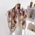 Eleganter quadratischer Seidenschal mit Blumenmuster in Erdtönen für Damenmode - 70*70cm / Erdton Abstrakt-Floral-Kettenstil (FG17-4)