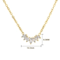 Dettaglio del ciondolo a spiga dorato con zirconi marquise e misura di 16,5 mm - Colore Oro Pietra Bianca