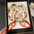 Elegant silk scarf with classic carriage chain print in beige and orange tones - Cream with Red Edge (LE7-2)
