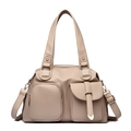Elegante beige tote bag van kunstleer met dubbele voorzakken en gouden details - Abrikoos