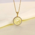 Collana dorata con ciondolo a loto traforato, bordo in zirconi e catena sottile - Colore Oro Loto