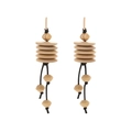 Boucles d'oreilles en bois fait main avec glands noirs et crochets dorés - Boucles d'oreilles pendantes longues en tranches de bois rondes à plusieurs niveaux (XL250428-5859)
