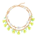 Zweilagige goldene Halskette mit grünlichen Blumenanhängern und weißen Kunstperlen - Fluoreszierendes Grün Maiglöckchen Stil (A)
