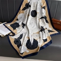 Zijden vierkante sjaal van 90 cm met vintage rozenprint op kaki achtergrond - 90x90cm / Khaki (FN250-3)