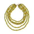 Collier bohème multicouche à perles vert olive avec design en cascade et fermoir doré - vert olive