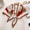 Eleganter Fischgräten-Samtschal mit Vintage-Kamelienblüten-Print für Damen - Rot
