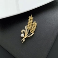 Spilla a spiga di grano dorata con gemme gialle e un elegante accento di perla bianca - Stile Spiga di Grano (99#XZ)