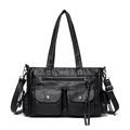 Borsa tote nera multitasche in ecopelle invecchiata con tracolla regolabile e manici - Nero
