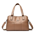 Sac seau marron chic en cuir grainé avec logo kangourou doré et bandoulière amovible - Kaki clair