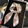 Foulard in seta satinata con motivi floreali barocchi vintage per collo da donna - Rosa