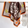 Élégant carré de soie 90cm avec imprimé pied-de-poule orange et motifs de luxe raffinés - 90x90cm / Bord Orange