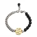 Bracciale cubano in acciaio inossidabile con perle di onice nera e ciondolo camelia - Ciondolo Oro / Perline Nere