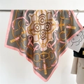 Elegant 90cm vintage chain print silk scarf in pink and gold for women - Grey Pink (FN188-1)