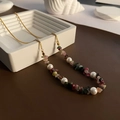 Elegant gold necklace featuring white pearls and colorful irregular crushed stones - 01-B14 Crushed Stone Imitation Pearl Necklace