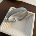 Bracciale rigido minimalista in acciaio al titanio argento con trama a rete industriale - Stile Spesso (1-5#17)