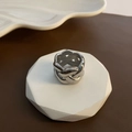 Chique zilveren gevlochten holle ring met een gedurfde industriële minimalistische stijl - Jz-24 Titanium Stalen Gevlochten Opengewerkte Ring Zilver