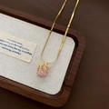 Elegante collana dorata con zircone rosa e ciondolo a forma di spiga da donna - Oro (Stile Grano)