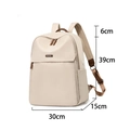 Stijlvolle beige nylon rugzak voor dames met afmetingen 39x30x15cm voor school en reis - Groot / Khaki