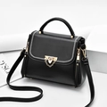 Petit sac carré noir chic avec bordure tressée en V blanc et détails dorés brillants - Noir