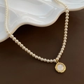 French vintage baroque pearl necklace with irregular white shell gold pendant - French Retro Mother-of-pearl Pendant Pearl Necklace (xk-44)