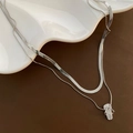 Silberne Doppel-Schlangenkette mit funkelndem Zirkon-Flip-Flop-Anhänger für Damen - Silber
