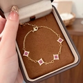 Elegante bracciale in oro con ciondoli a stella di diamanti in una scatola regalo - Oro Zirconia Rosso Rosa