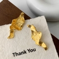 Irregular gold pleated earrings with wavy geometric texture on textured cardstock - Wave Fluid Style (A-1596)