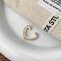 Elegante ear cuff a cuore placcato oro con scintillanti zirconi bianchi micro-pavimentati - Ear Cuff Cuore Dorato (A-1845)