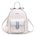 Sac à dos chic en cuir souple beige avec bordure bleu clair et pompon en peluche - Grand / Blanc