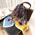Europäisches Seidentuch mit Paisle mit Paisleymuster für Damen, bunter Schal auf Handtasche - 70x70cm / Hellgelbes Paisley Farblock-Design (fj644-1)