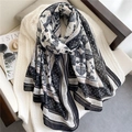 Sciarpa lunga in cotone e lino bianco e nero con pois arancioni su maglia bianca - Stile a pois geometrici bianco e nero (YM226-1)
