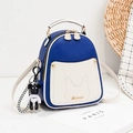 Mini zaino in pelle PU blu e bianca con ciondolo a orsetto e dettagli orecchie coniglio - Blu