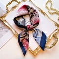 Elegant 70cm checkered silk square scarf with horse pattern and vintage pearl decor - Red and Blue (FJ572-3) / 70x70cm