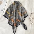 Luxurious black and white houndstooth silk scarf with vintage belt and chain print - 90x90cm / Yellow Brown Houndstooth Horse Pattern (FM146-1)