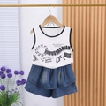 Completo bambina con canotta bianca e gonna-pantalone in denim blu con scritte stampate - 110cm / Bianco