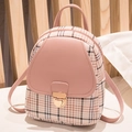 Mini-Rucksack aus PU in Hellrosa mit Karomuster, goldenem Verschluss und Handgriff - Rosa