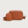Bruine gewatteerde crossbody cameratas set met kleine ovale portemonnee en stoffen band - Bruin
