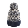 Detail van wintermuts met blauw-witte pompon en geometrisch jacquardpatroon - Marineblauw