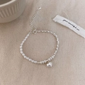 Pulsera de doble capa de cuentas de plata y perlas con colgante de corazón para mujer - Pulsera