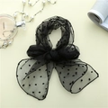 Détail du nœud papillon en tulle noir à pois avec des accessoires de mode de luxe - Noir (LJ19-2)