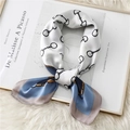 Elegant silk scarf with classic horsebit print and blue-pink color block border - 70x70cm / Blue Trim