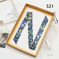 Sciarpa sottile in seta blu scuro con motivo floreale e ananas per borse donna - 100*4cm / Ananas Navy (PDS-21)