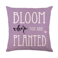 Lavendelfarbenes Kissen mit Bloom where you are planted Spruch und Herzprint - 45*45cm (Ohne Kissenfüllung) / Lila Zitat Bloom (JYM729-2)