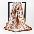 Elegante foulard in seta 90cm con stampe floreali vintage su cornice minimalista - 90*90cm / Cachi