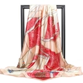 Foulard in seta con stampa a catena e motivo paisley in rosso e bianco crema raffinato - Catena con Nappe Rosa